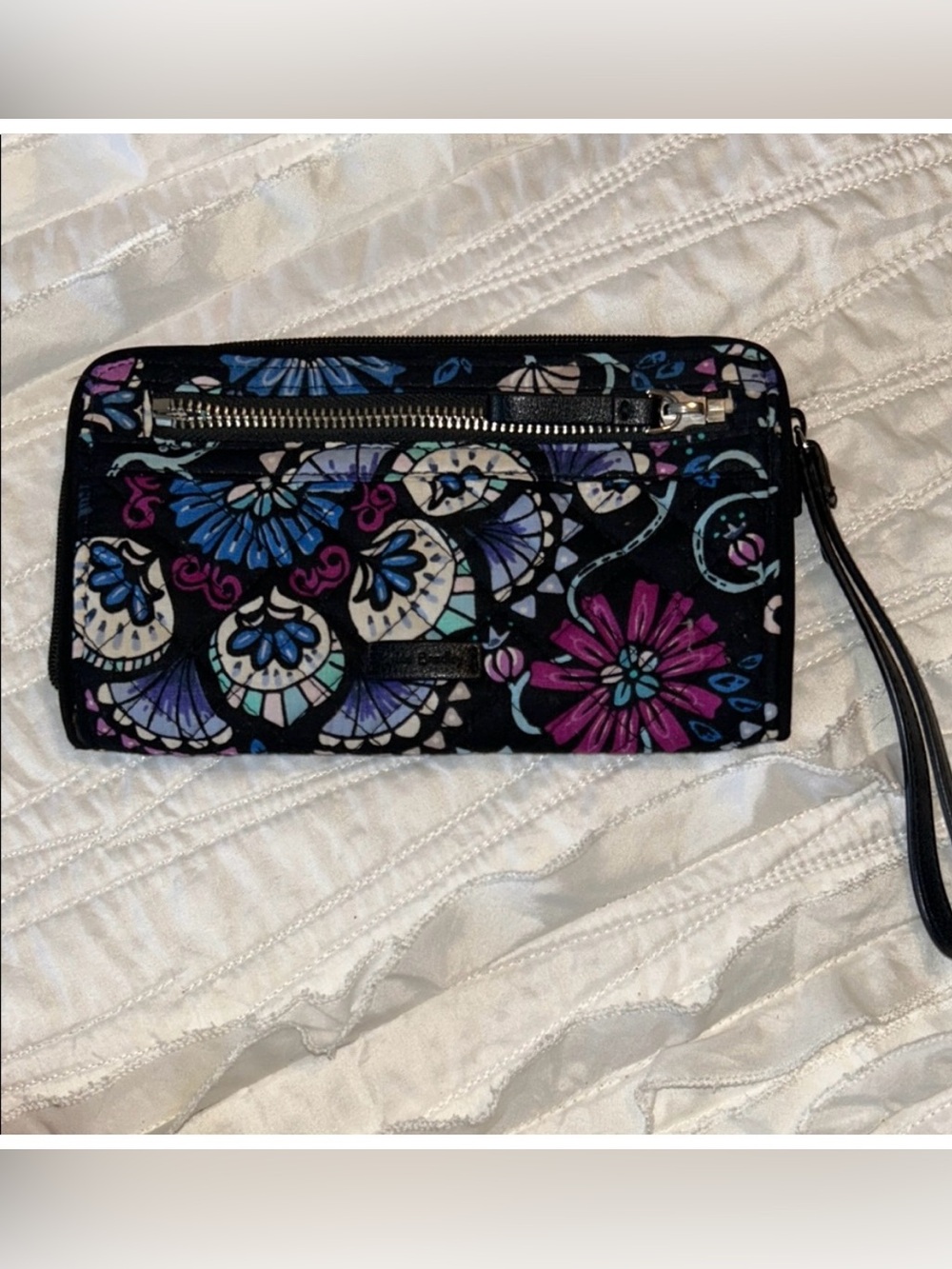 Vera Bradley wallet
